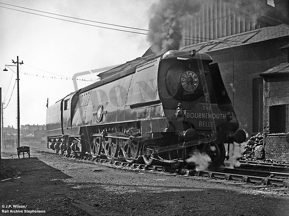 21C16 1949-07-04 Nine Elms