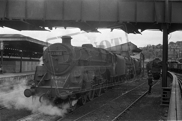 73082 1964 Guildford shed