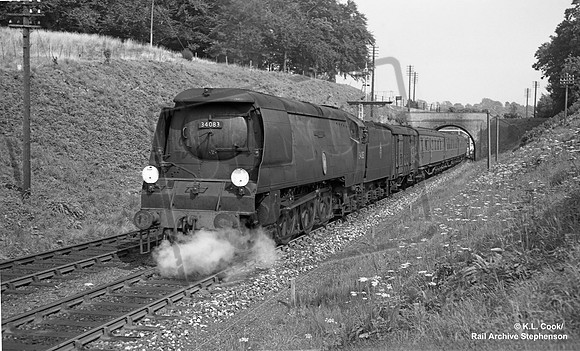 34083 1957-08-01 Sandling Junction