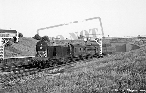 D8027 1963-05-31 Potters Bar