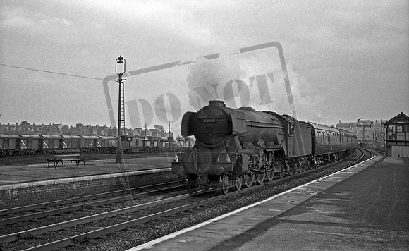 60036 1963-05-04 Hornsey