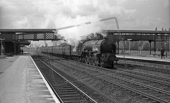 60119 1963-05-04 Welwyn Garden City