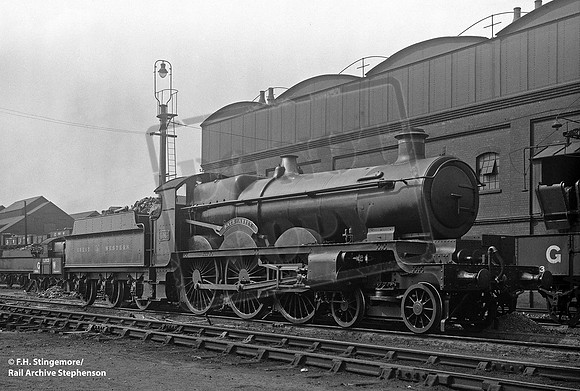 4063 1924 Old Oak Common