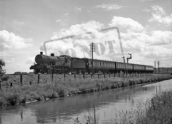 41090 1950 Brinklow