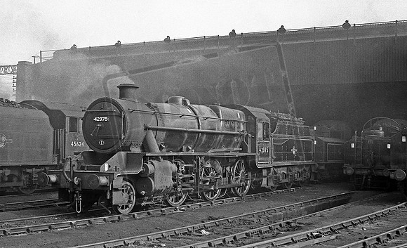 42975 1962-10-07 Nuneaton