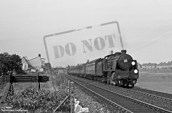 31894 1957-08-05 near Faversham
