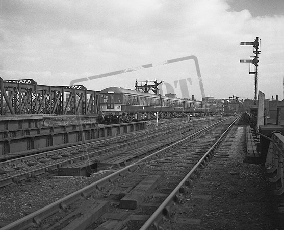 DMU 1964 Leeds Holbeck Hgh Level