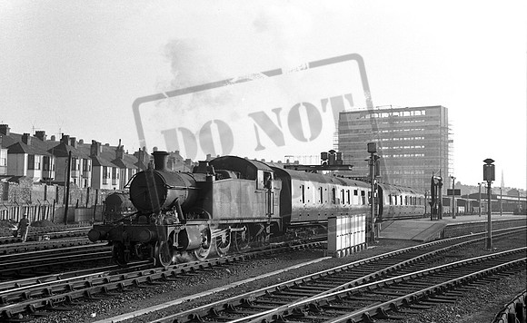 5511 1961-09-01 Plymouth