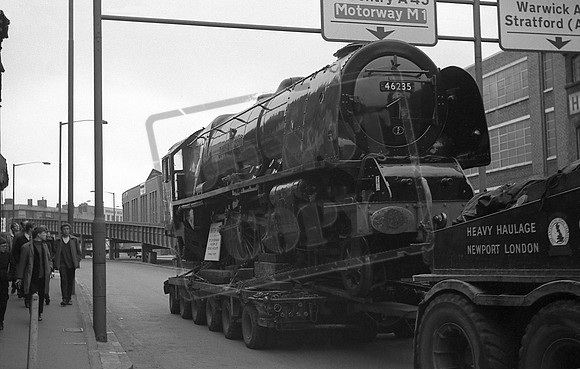 46235 1966-05-20 Birmingham streets