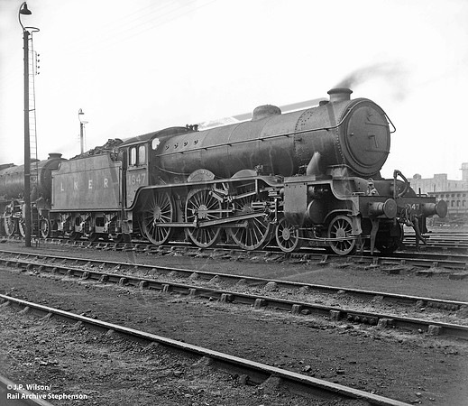 1647 1948-06-05 Lincoln shed
