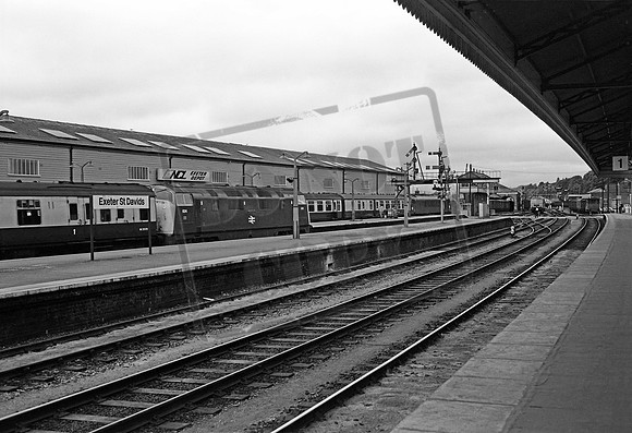 824 1971-08-28 Exeter St.Davids