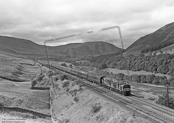 D214 1964-08-01 Lune Gorge