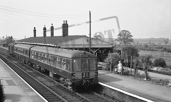 DMU E56048 1964 Willoughby