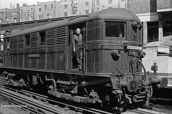Met 3 1960-09-11 Baker Street