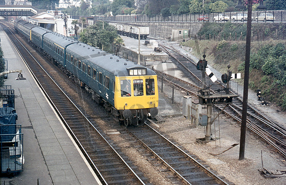 DMU W51314 1976-03-06 St Austell
