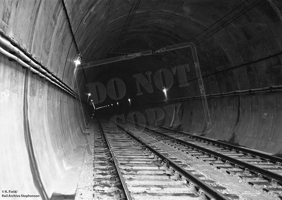 Tunnel 1954 Woodhead