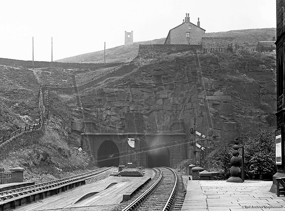 Tunnel 1920s Woodhead
