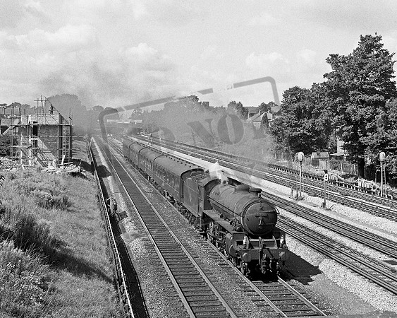 61306 1966-08-23 Harrow on the Hill