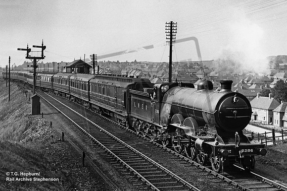 3286 1932-08-09 Basford