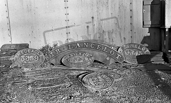 Nameplates Numberplates 1936-10-18 Swindon Works