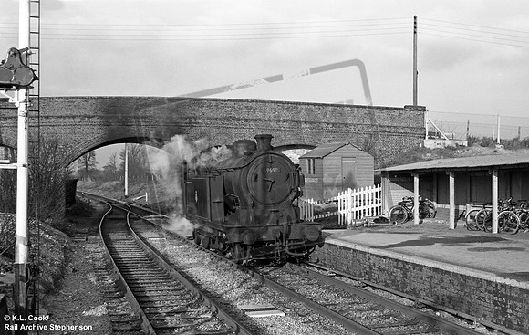 69698 1957-11-30 Ockendon