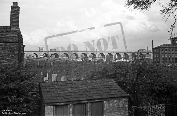 Viaduct 1957c Stockport