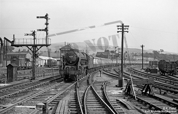 46108 1957 Skipton