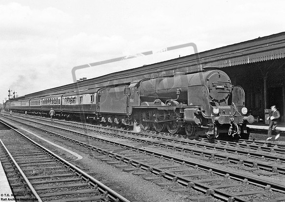 30863 1950s Oxford