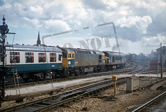 33015 1979-04-07 Exeter