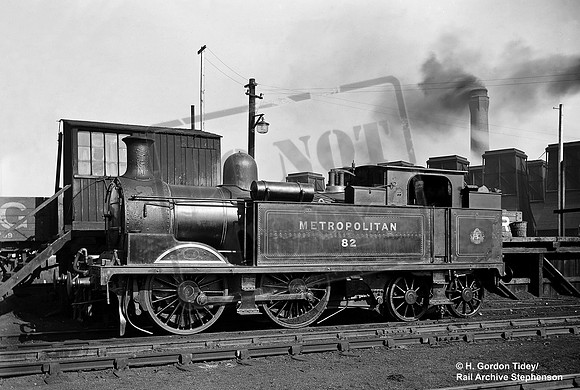 Met 82 1900s Neasden