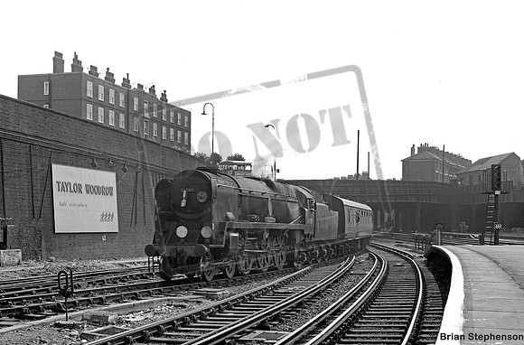 34089 1962-08-18 Clapham Junction