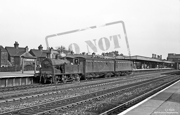 31666 1954-10-09 Tonbridge