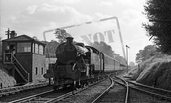 42567 1950s Adlington