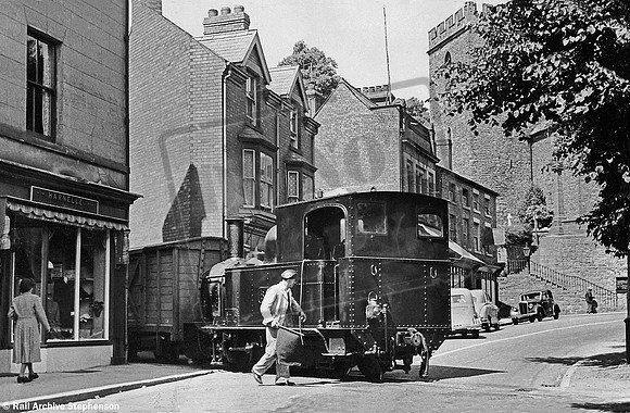 823 1950s Welshpool