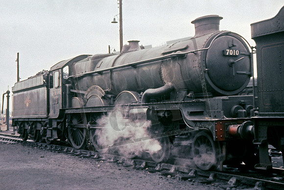 7010 1963-11-10 Old Oak Common