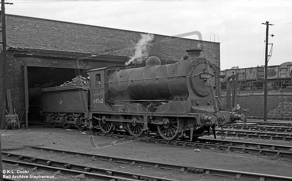 64560 1958-07-11 Dunfermline shed