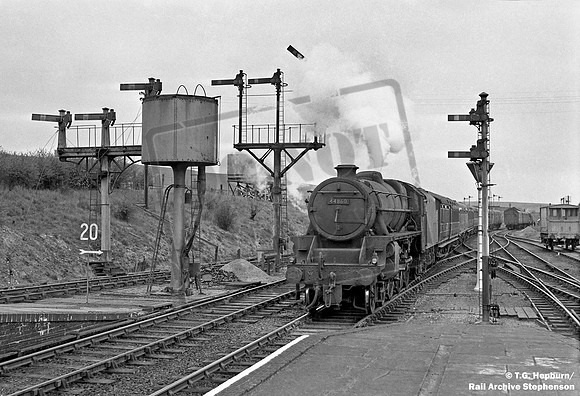 44860 1950s Seaton (Rutland)