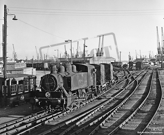 30071 1965-09-20 Southampton Old Docks