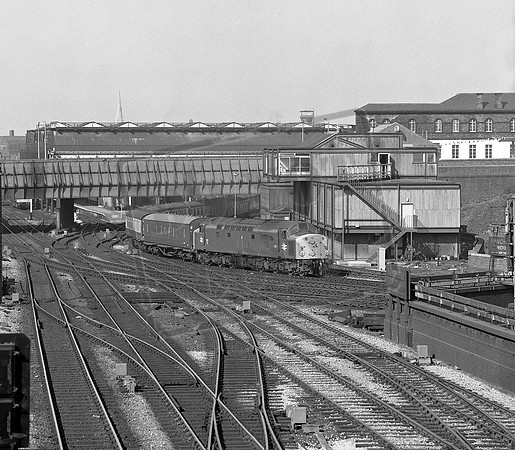 233 1971c Manchester Victoria