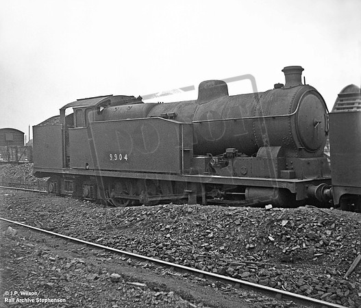 9904 1948-09-04 Gorton shed