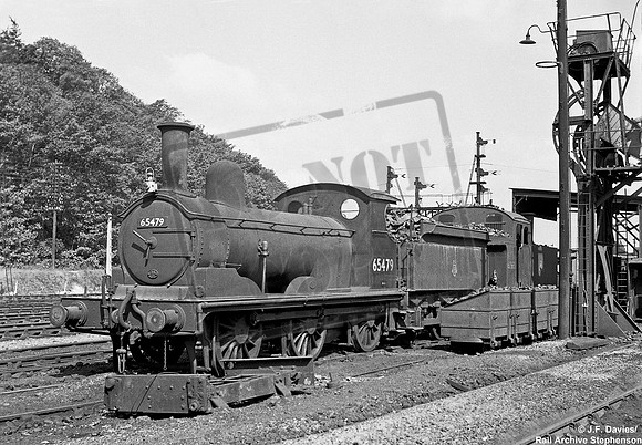 65479 1957-06-23 Hitchin shed