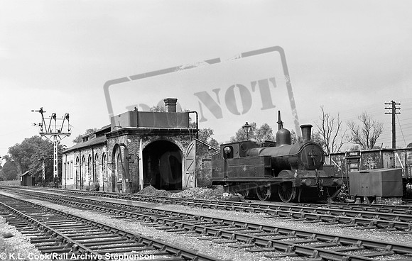 69258 1958-06-24 Stamford East shed
