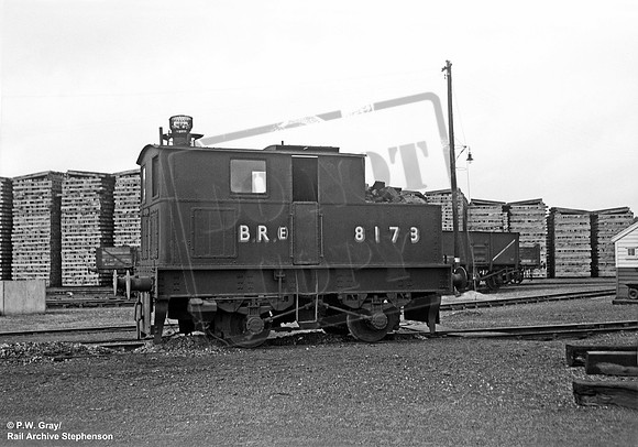 E8173 1952-06-21 Lowestoft Sleeper Depot