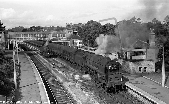 92218 1960-09-08 Torquay