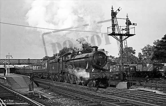 6911 1962-06-04 Brockenhurst