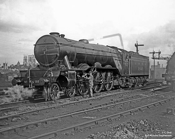 2562 1920s York