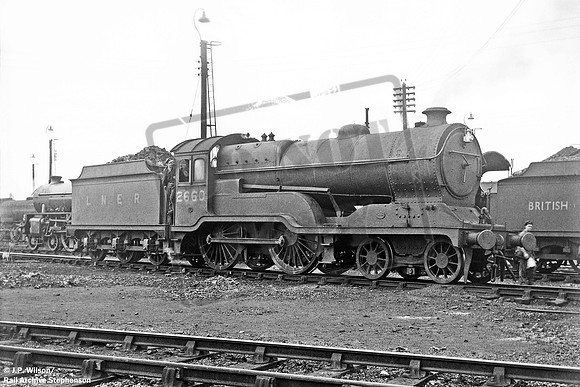 2660 1948-06-05 Lincoln shed