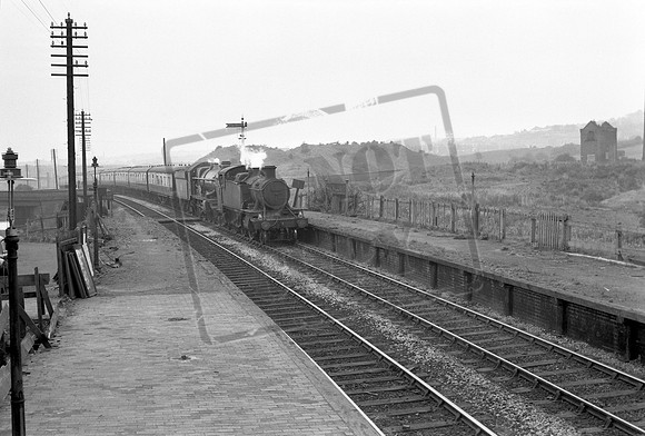 4140 Castle 1950s Windmill End