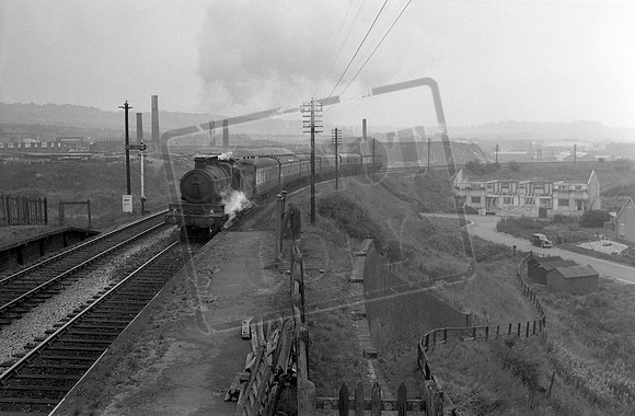 4061 1950s Windmill End