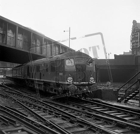 D5013 1962-07-30 Birmingham New Street